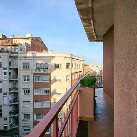 73cop1034 - Spacious With Terrace Apartament