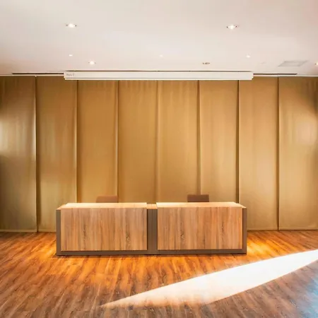 Ac Forum By Marriott Ξενοδοχείο 4*