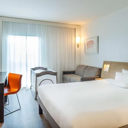 Novotel 4*