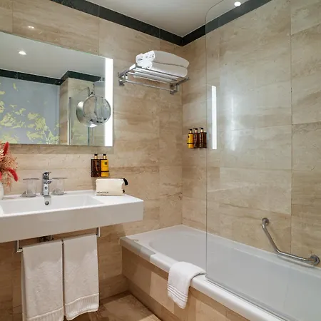 Boutique H10 Montcada Hotel 4*