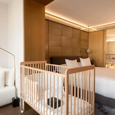 Hotel Almanac 5*