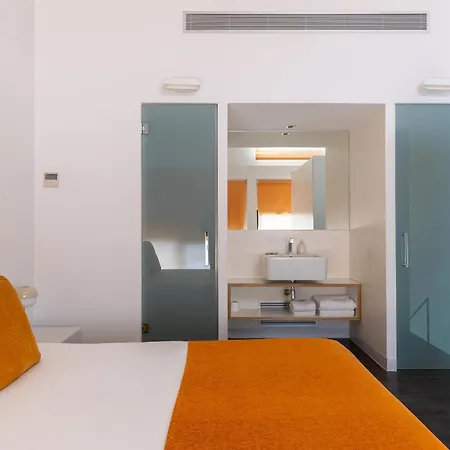 Cosmo Sants Apartment Barcelona