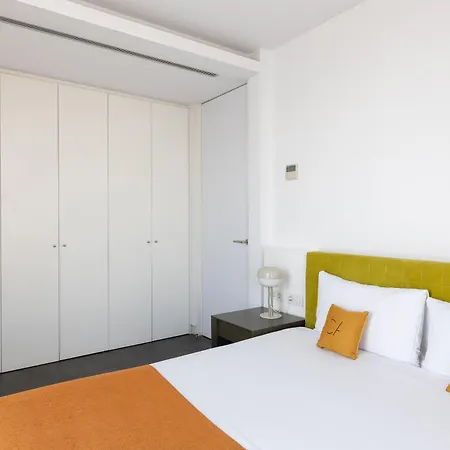 Cosmo Sants Apartment