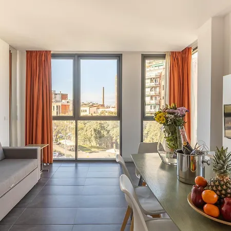 Cosmo Sants Apartment Barcelona