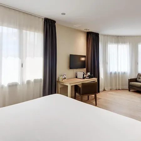 Sercotel Amister Art 4* Барселона