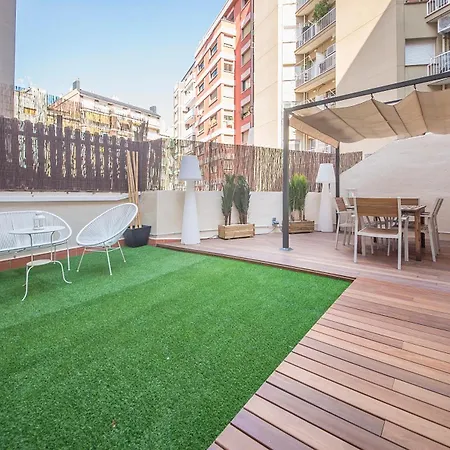 4 En Calle Rosello Stylish