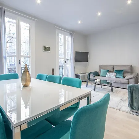 4 En Calle Rosello Stylish Barcelona