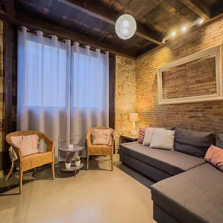Novus Homes Poble Sec Apartment
