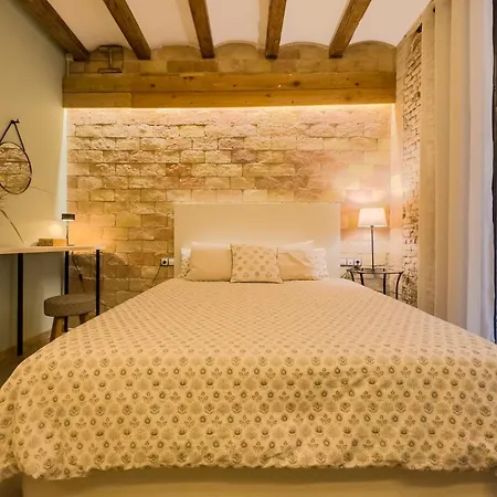 Novus Homes Poble Sec * Barcelona