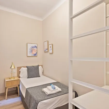 Alcam Entenza Apartment
