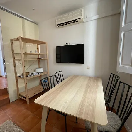 Barcelonaforrent Cathedral Penthouse Daire *