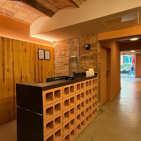 The Loft House Ostello *