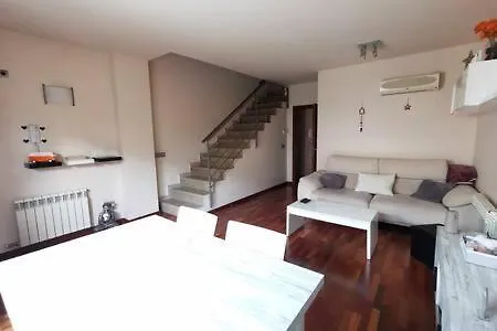 Ferienhaus Townhouse With Communal Pool Ideal For Families *