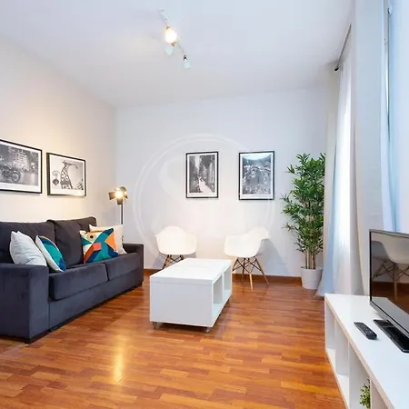 Apartment Elegante Cerca De La Sagrada Familia I
