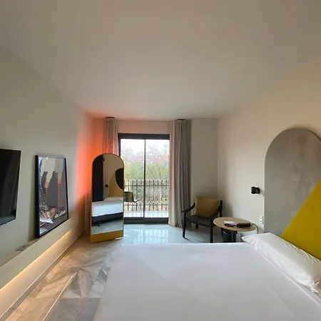 Onix Fira 3* Barcelone