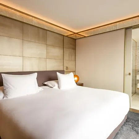 Almanac Hotel 5*
