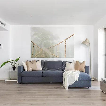 Apartment Beachfront With Terrace