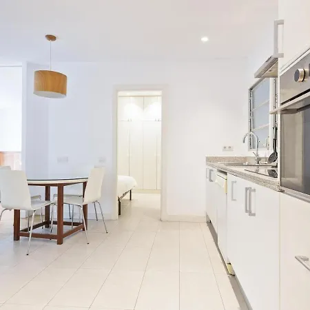 Winahost Pedralbes Apartment Barcelona