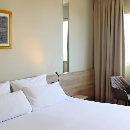 Отель Eurohotel Diagonal Port Барселона