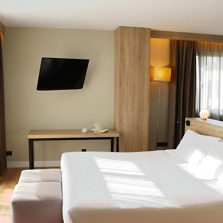 Eurohotel Diagonal Port Отель 4*