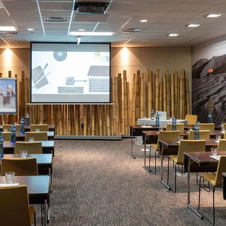 Novotel 4*