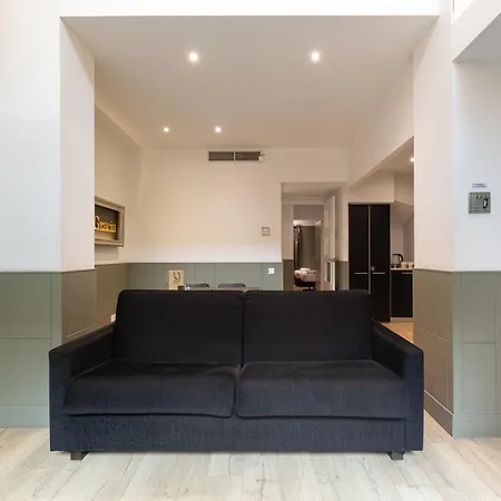 Enjoybcn Patio De Gala Appartement