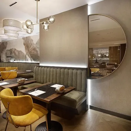 Hcc St. Moritz Hotel 4*