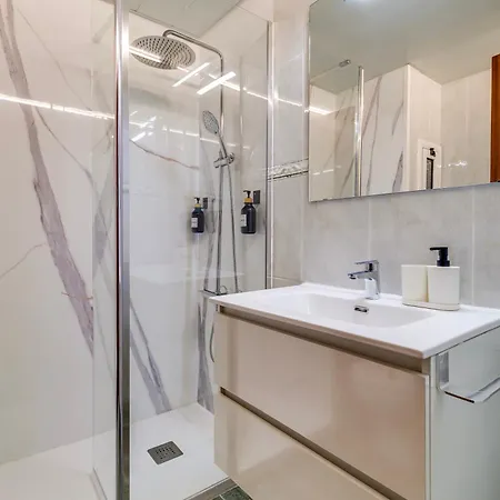 Apartman Spacious 4 Bedroom Fira Bcn & Camp Nou Barcelona