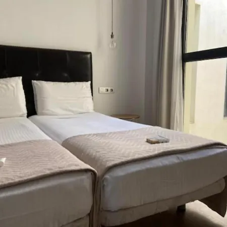 Apartment Liceu By Gaiarooms *