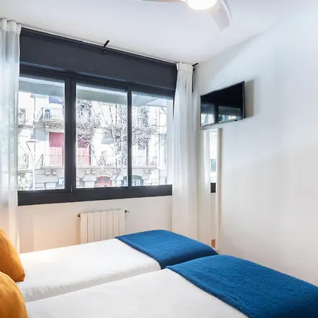 Spacious And Comfortable In The Center Lägenhet Barcelona