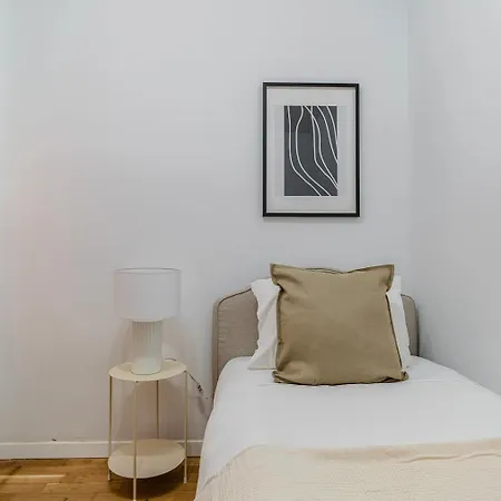 Blueground De Gracia Ac Wd Nr Park Bcn-176 *