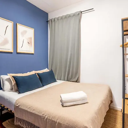 Next To Sagrada Familia 4-bedroom
