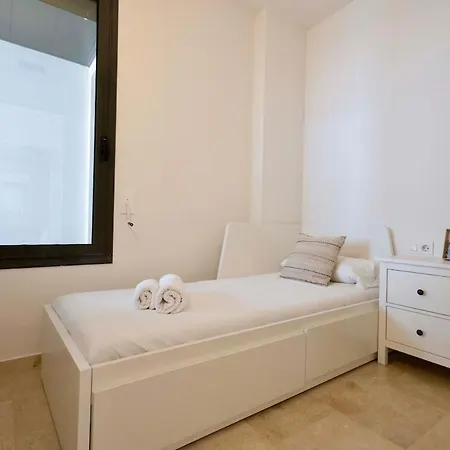 For 6, Spacious And Bright In Bonanova Apartament Barcelona