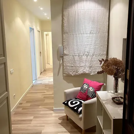 Centro Example Apartment *
