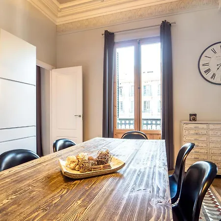 Rent Rambla Catalunya Apartamento