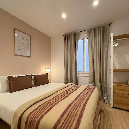 U-nique Balmes Ii Apartment