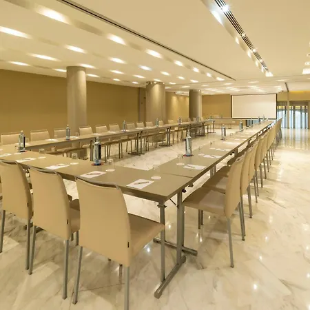 Hotell Nh Collection Podium 4*