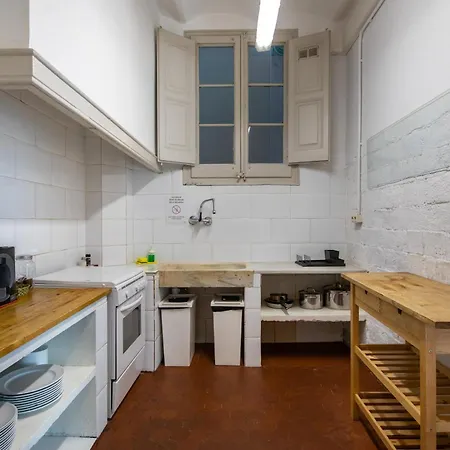 B21-apartamento Modernista Grupos Appartamento Barcellona
