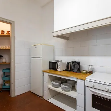 B21-apartamento Modernista Grupos Barcellona