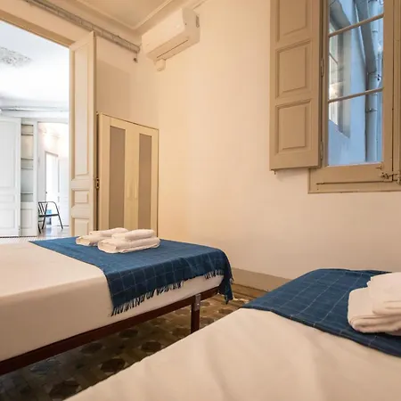 Appartamento B21-apartamento Modernista Grupos
