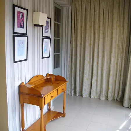 Appartement Sant Jordi Girona 97 *