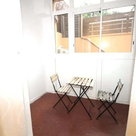 Rooms On Balmes *