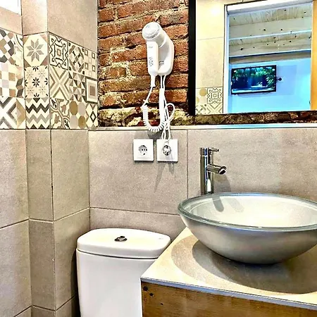 Estudio Nuevo! Al Lado Del Metro L1 L4 L5 Appartement *
