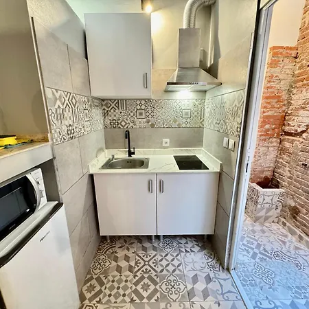 Appartement Estudio Nuevo! Al Lado Del Metro L1 L4 L5