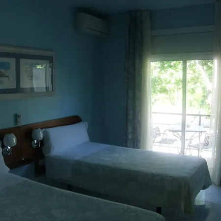 Marina Folch Hostel Barcelona