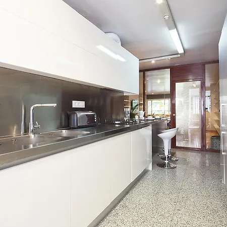 شقة My Space Bonanova Center *