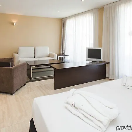 Ilunion Almirante Hotel 4*