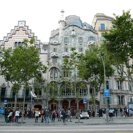 Alojamento de Acomodação e Pequeno-almoço Casa Mathilda Barcelona