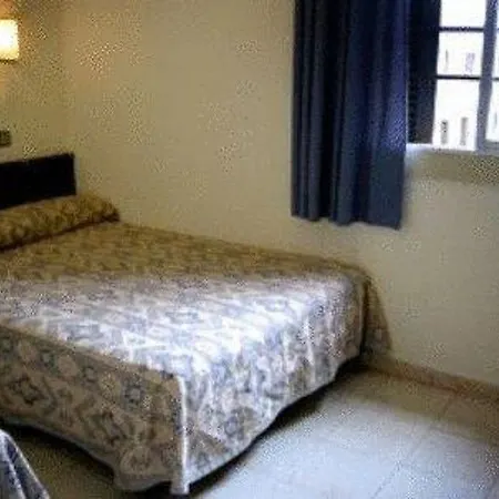 Hotel Roma Reial Barcelona