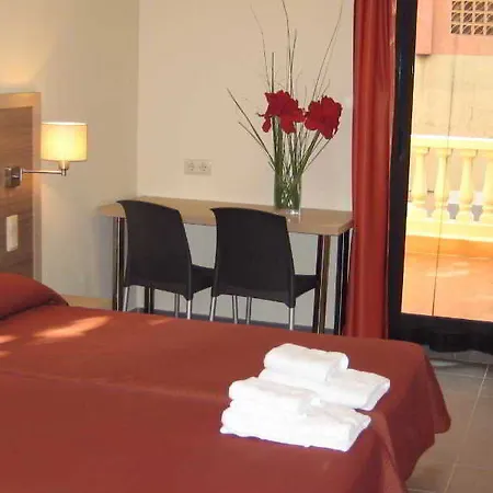 Apartament Residencia Erasmus Gracia